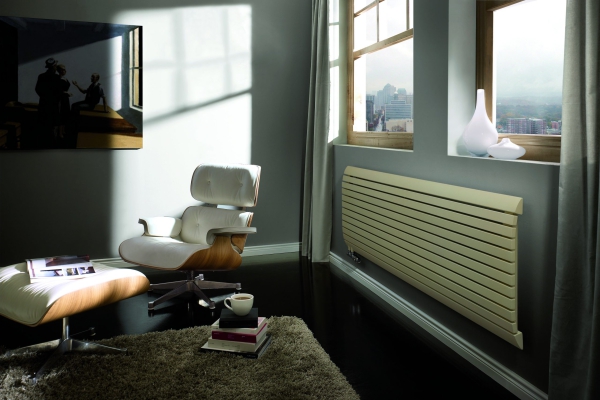 design heizkörper horizontal wohnzimmer wohnraum heizung arrow