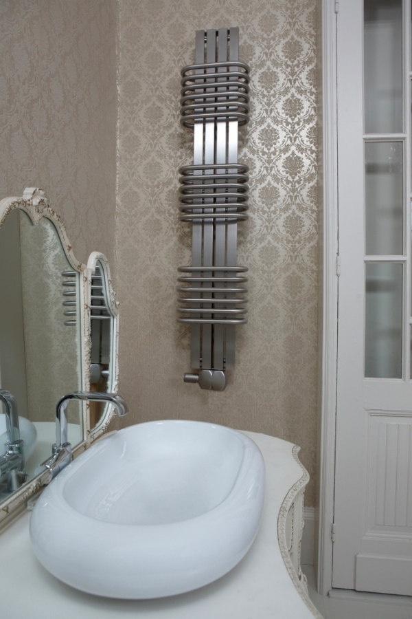 Edelstahl badezimmer design heizkörper didi bad heizung